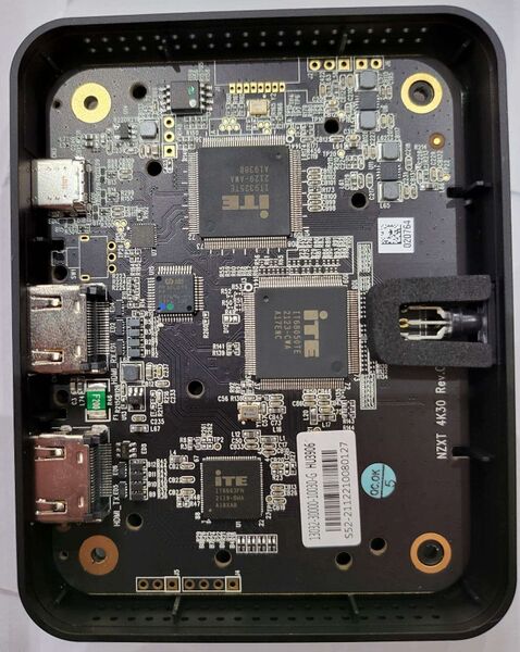 File:NZXT WholeBox.jpg